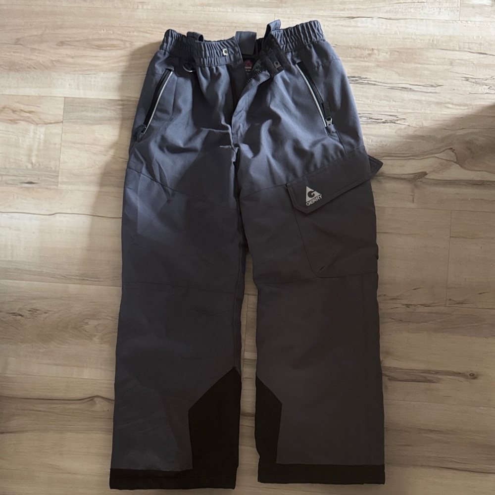 Gerry Weber Black and Gray Pants